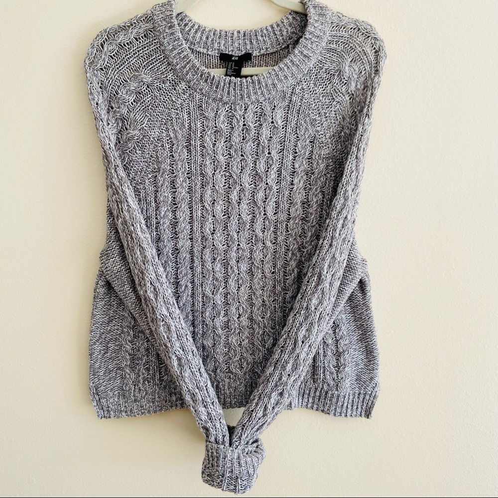 H&M cable knit grey long sleeve pullover sweater - Picture 3 of 8